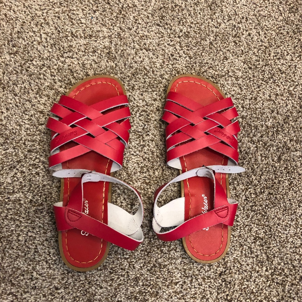 BRAND NEW Salt Water Sandals Retro Red